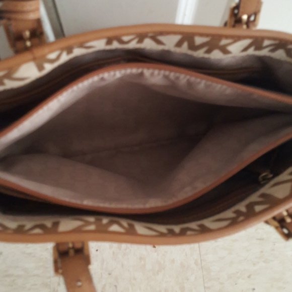 SOLD DONT BUY!!!!!! - Picture 4 of 4